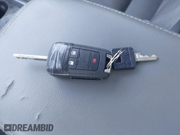 2015 Chevrolet Impala LTZ with VIN 2G1165S31F9147121, listed as a IAAI auction lot 41880171 with 135,484 mi miles and . Bid and sale history available at DreamBid. Image 11.