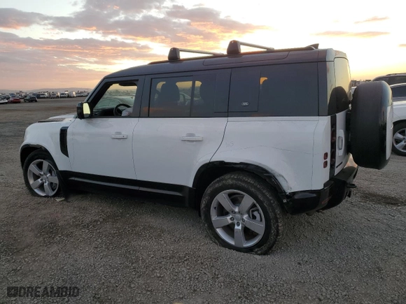2024 Land Rover Defender X-Dynamic SE with VIN SALE27EU7R2290655, listed as a Copart auction lot 87423784 with 24,821 mi miles and Salvage Title. Bid and sale history available at carsss.com. Image 2.