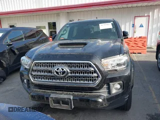 2017 Toyota Tacoma SR5 with VIN 5TFAZ5CN0HX053573, listed as a IAAI auction lot 41797867 with 102,628 mi miles and . Bid and sale history available at DreamBid. Image 13.