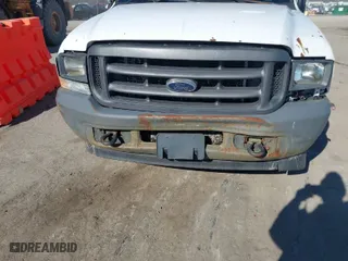 2002 Ford Super Duty F-250 XL with VIN 1FTNW20L02ED06020, listed as a IAAI auction lot 41663429 with 350,126 mi miles. Bid and sale history available at carsss.com. Image 6.
