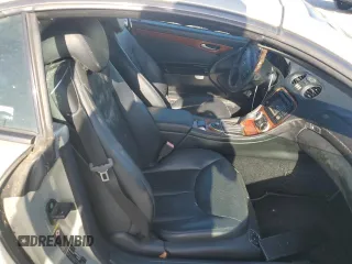 2003 Mercedes-Benz SL 500 z VIN WDBSK75F43F010183, wystawiony jako Copart lot #55220355 z przebiegiem 74 967 mil mil oraz Szkoda całkowita • Salvage title. Historia ofert i sprzedaży dostępna na DreamBid. Obrazek 10.