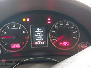 2005 Audi A4 3.2L z VIN WAUDG68E45A512228, wystawiony jako IAAI lot #42238602 z przebiegiem 74 210 mil mil oraz . Historia ofert i sprzedaży dostępna na DreamBid. Obrazek 7.