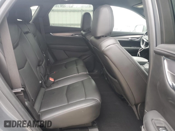2021 Cadillac XT5 AWD Luxury z VIN 1GYKNBR49MZ147215, wystawiony jako Copart lot #50804575 z przebiegiem 82 153 mil mil oraz Czysty tytuł • Clean title. Historia ofert i sprzedaży dostępna na DreamBid. Obrazek 11.