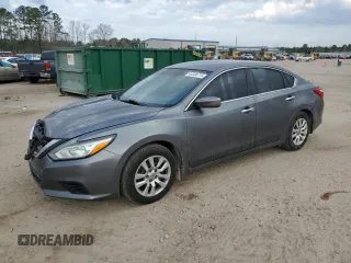 2017 Nissan Altima SV with VIN 1N4AL3AP0HC470246, listed as a Copart auction lot 44334715 with 154,207 mi miles and Salvage Title. Bid and sale history available at carsss.com. Image 1.