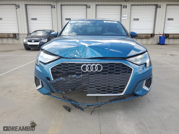 2022 Audi A3 Premium with VIN WAUAUDGY3NA076385, listed as a Copart auction lot 50178965 with 41,837 mi miles and Clean Title. Bid and sale history available at carsss.com. Image 5.