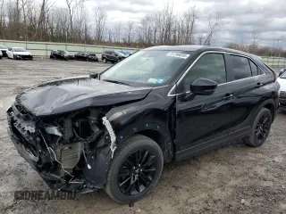 2023 Mitsubishi Eclipse Cross LE z VIN JA4ATVAA1PZ052804, wystawiony jako Copart lot #51296095 z przebiegiem 23 168 mil mil oraz Szkoda całkowita • Salvage title. Historia ofert i sprzedaży dostępna na DreamBid. Obrazek 1.