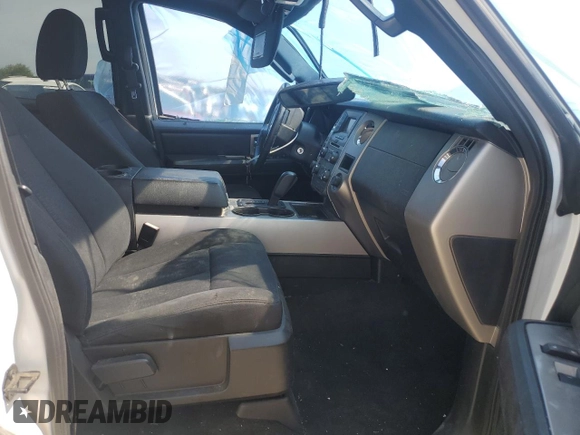 2017 Ford Expedition XLT z VIN 1FMJU1JT3HEA61666, wystawiony jako Copart lot #54320785 z przebiegiem 146 185 mil mil oraz Szkoda całkowita • Salvage title. Historia ofert i sprzedaży dostępna na DreamBid. Obrazek 7.