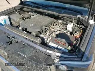 2019 Toyota Tundra SR5 z VIN 5TFHY5F1XKX825093, wystawiony jako Copart lot #70655495 z przebiegiem 72 153 mil mil oraz Szkoda całkowita • Salvage title. Historia ofert i sprzedaży dostępna na DreamBid. Obrazek 14.