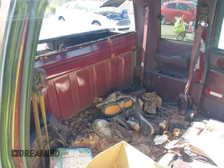 1998 Chevrolet Silverado 1500 with VIN 1GCEK19R0WR161525, listed as a IAAI auction lot 42279618 with 205,746 mi miles and . Bid and sale history available at DreamBid. Image 8.