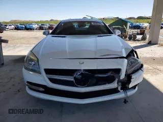 2015 Mercedes-Benz SLK 250 with VIN WDDPK4HAXFF099080, listed as a Copart auction lot 49264465 with 41,011 mi miles and Salvage title. Bid and sale history available at DreamBid. Image 5.
