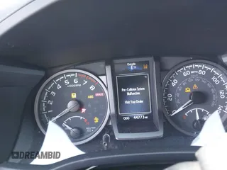 2023 Toyota Tacoma SR с VIN 3TMCZ5AN1PM583051, выставлен на аукционе IAAI как лот 42076961 с пробегом 44 773 миль миль и . История ставок и продаж доступна на DreamBid. Изображение 7.