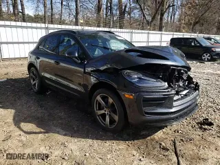 2023 Porsche Macan with VIN WP1AA2A56PLB07200, listed as a Copart auction lot 46900175 with 0 mi miles and Salvage Title. Bid and sale history available at carsss.com. Image 15.