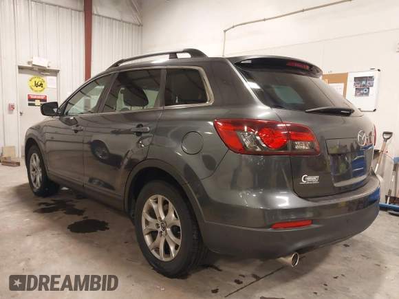 2014 Mazda CX-9 Touring with VIN JM3TB2CA3E0443636, listed as a IAAI auction lot 41324999 with 105,198 mi miles. Bid and sale history available at carsss.com. Image 3.