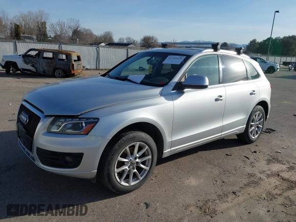 2009 Audi Q5 Premium Plus z VIN WA1KK78R59A021832, wystawiony jako IAAI lot #41735470 z przebiegiem 161 000 mil mil oraz . Historia ofert i sprzedaży dostępna na DreamBid. Obrazek 2.