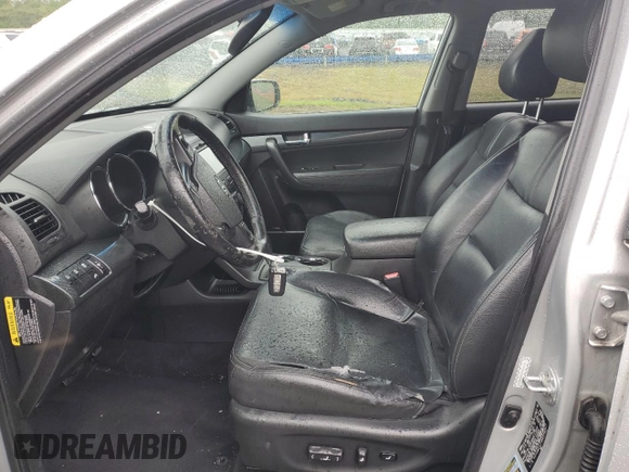 2011 Kia Sorento SX with VIN 5XYKW4A2XBG099857, listed as a Copart auction lot 56946015 with 195,457 mi miles and Salvage title. Bid and sale history available at DreamBid. Image 7.
