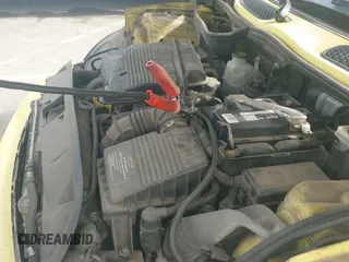 2004 MINI Hardtop with VIN WMWRC33484TJ62085, listed as a IAAI auction lot 43271646 with 116,621 mi miles and . Bid and sale history available at DreamBid. Image 12.