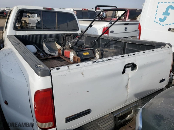 2005 Ford Super Duty F-350 DRW XL with VIN 1FTWW32P65EB43968, listed as a Copart auction lot 75749604 with 0 mi miles and Non Repairable. Bid and sale history available at carsss.com. Image 6.