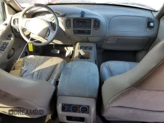 2001 Ford Expedition Eddie Bauer with VIN 1FMRU17L71LA40850, listed as a Copart auction lot 72085354 with 103,469 mi miles and Clean title. Bid and sale history available at DreamBid. Image 8.
