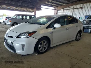 2015 Toyota Prius Advanced z VIN JTDKN3DP1F3068124, wystawiony jako Copart lot #45055175 z przebiegiem 261 882 mil mil oraz Szkoda całkowita • Salvage title. Historia ofert i sprzedaży dostępna na DreamBid. Obrazek 1.