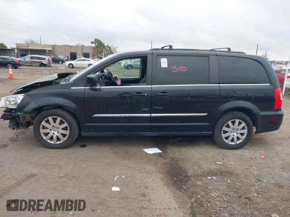 2016 Chrysler Town & Country Touring with VIN 2C4RC1BG8GR199944, listed as a IAAI auction lot 41647063 with 1 mi miles. Bid and sale history available at carsss.com. Image 15.