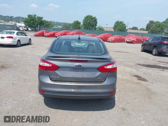 2012 Ford Focus SE с VIN 1FAHP3F26CL407046, выставлен на аукционе IAAI как лот 42574294 с пробегом 143 441 миль миль и . История ставок и продаж доступна на DreamBid. Изображение 16.