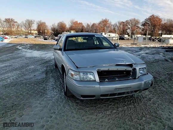 2009 Mercury Grand Marquis LS with VIN 2MEHM75VX9X635387, listed as a Copart auction lot 80208804 with 184,241 mi miles and Salvage Title. Bid and sale history available at carsss.com. Image 10.
