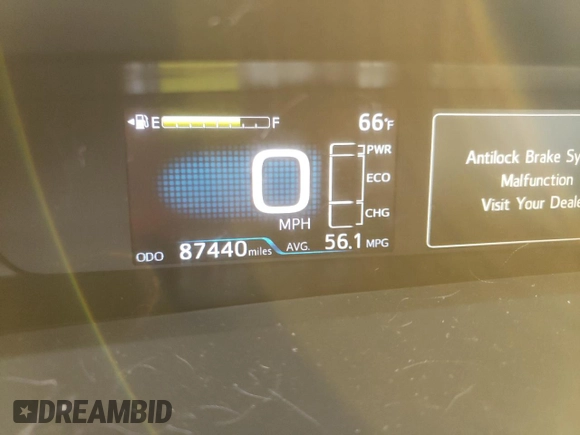 2018 Toyota Prius Two z VIN JTDKBRFU4J3058128, wystawiony jako Copart lot #83424624 z przebiegiem 87 440 mil mil oraz Szkoda całkowita • Salvage title. Historia ofert i sprzedaży dostępna na DreamBid. Obrazek 9.