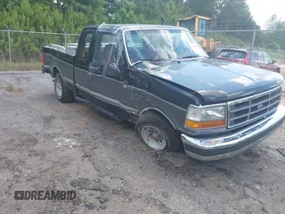 1993 Ford F-150 with VIN 1FTEX15NXPKB40406, listed as a IAAI auction lot 42324817 with 154,642 mi miles and . Bid and sale history available at DreamBid. Image 1.