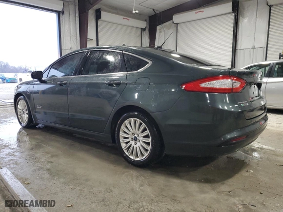 2016 Ford Fusion Energi SE Luxury with VIN 3FA6P0PU6GR142013, listed as a Copart auction lot 44364115 with 82,367 mi miles and Salvage Title. Bid and sale history available at carsss.com. Image 2.