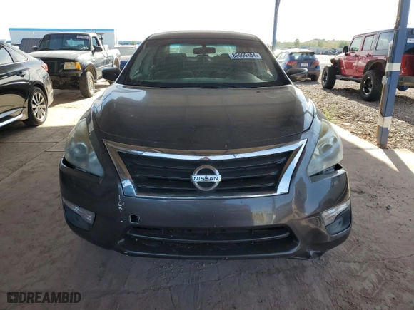 2013 Nissan Altima 2.5 SV with VIN 1N4AL3AP9DN584812, listed as a Copart auction lot 85509404 with 179,929 mi miles and Clean Title. Bid and sale history available at carsss.com. Image 5.