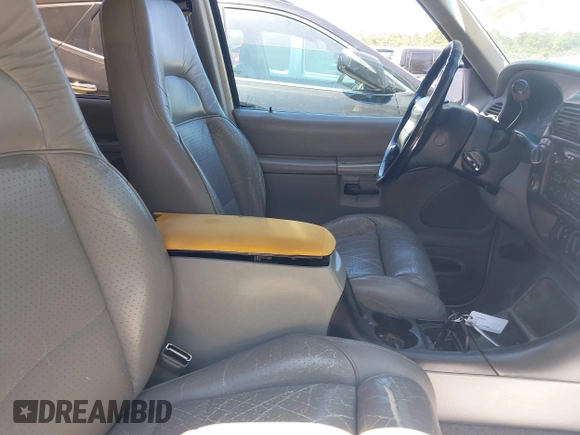 1995 Ford Explorer Eddie Bauer with VIN 1FMDU34XXSUB24511, listed as a IAAI auction lot 42313253 with 139,000 mi miles and . Bid and sale history available at DreamBid. Image 5.