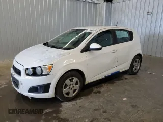 2015 Chevrolet Sonic LS with VIN 1G1JA6SH1F4201116, listed as a Copart auction lot 64409305 with 177,185 mi miles and Clean title. Bid and sale history available at DreamBid. Image 1.