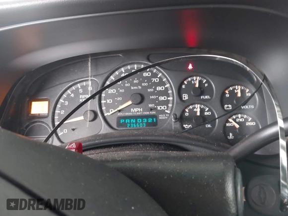 2002 Chevrolet Tahoe LS with VIN 1GNEC13T62R311933, listed as a IAAI auction lot 41895509 with 236,603 mi miles and . Bid and sale history available at DreamBid. Image 7.