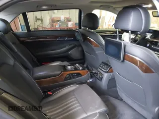 2019 Genesis G90 5.0L Ultimate with VIN KMHG54JH5KU050718, listed as a IAAI auction lot 41566222 with 64,095 mi miles. Bid and sale history available at carsss.com. Image 8.