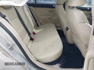 2011 Volkswagen Jetta TDI с VIN 3VWPL7AJ5BM602945, выставлен на аукционе IAAI как лот 42005663 с пробегом 167 275 миль миль и . История ставок и продаж доступна на DreamBid. Изображение 8.