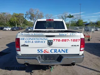 2015 Ram 1500 Big Horn z VIN 1C6RR7TM9FS740459, wystawiony jako IAAI lot #41422104 z przebiegiem 55 396 mil mil oraz . Historia ofert i sprzedaży dostępna na DreamBid. Obrazek 16.