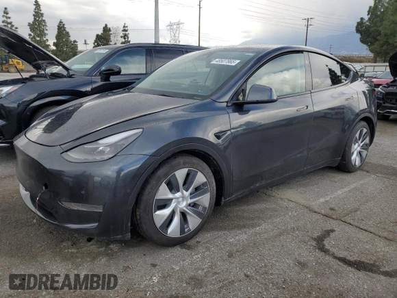 2024 Tesla Model Y with VIN 7SAYGDED1RF052031, listed as a Copart auction lot 48507865 with 5,365 mi miles and Salvage title. Bid and sale history available at DreamBid. Image 1.