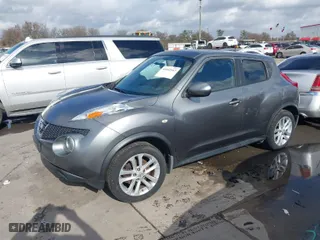 2011 Nissan Juke SL with VIN JN8AF5MV9BT015771, listed as a IAAI auction lot 41102167 with 127,588 mi miles. Bid and sale history available at carsss.com. Image 2.