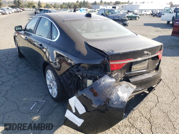 2016 Jaguar XF 35t Premium with VIN SAJBD4BV5GCY09744, listed as a Copart auction lot 58429592 with 0 mi miles. Bid and sale history available at carsss.com. Image 3.