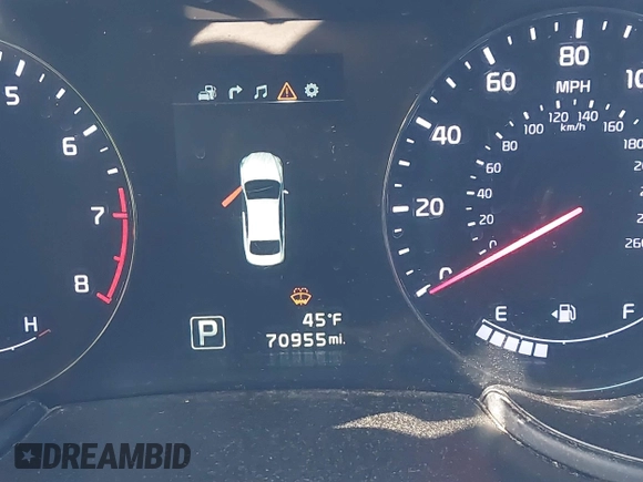 2015 Kia K900 Premium with VIN KNALU4D48F6026659, listed as a IAAI auction lot 41390604 with 70,955 mi miles. Bid and sale history available at carsss.com. Image 16.