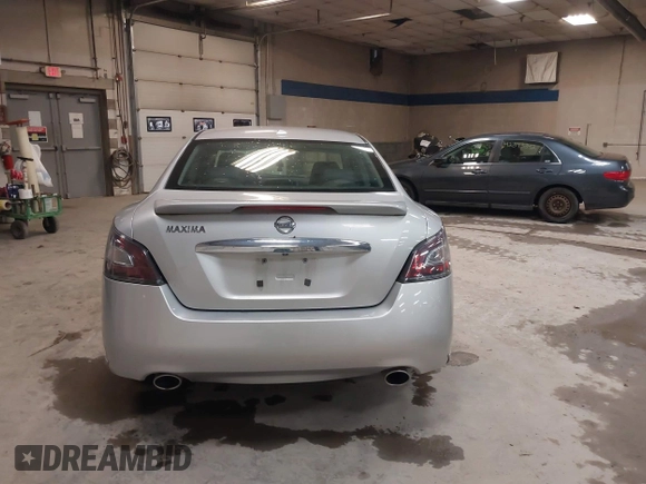 2014 Nissan Maxima SV z VIN 1N4AA5AP8EC498468, wystawiony jako IAAI lot #42344525 z przebiegiem 149 178 mil mil oraz . Historia ofert i sprzedaży dostępna na DreamBid. Obrazek 15.