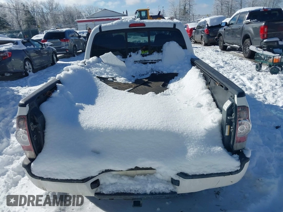 2015 Toyota Tacoma with VIN 3TMMU4FN2FM086885, listed as a IAAI auction lot 41247712 with 194,510 mi miles and . Bid and sale history available at carsss.com. Image 16.