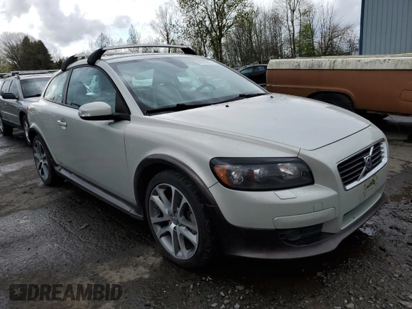 2008 Volvo C30 Version 1.0 with VIN YV1MK672282055338, listed as a Copart auction lot 51919075 with 167,468 mi miles and Salvage Title. Bid and sale history available at DreamBid. Image 4.