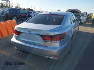2014 Lexus LS 460 with VIN JTHBL5EF2E5132342, listed as a IAAI auction lot 41824998 with 75,301 mi miles and . Bid and sale history available at DreamBid. Image 4.