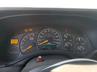 2000 Chevrolet Silverado 1500 with VIN 1GCEK14T1YE374514, listed as a Copart auction lot 85902274 with 115,572 mi miles and Clean Title. Bid and sale history available at carsss.com. Image 9.