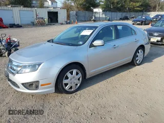 2011 Ford Fusion SE with VIN 3FAHP0HA2BR194051, listed as a IAAI auction lot 41712044 with 64,001 mi miles. Bid and sale history available at carsss.com. Image 17.