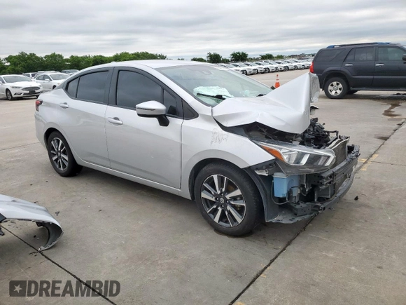 2021 Nissan Versa SV z VIN 3N1CN8EV3ML833899, wystawiony jako Copart lot #55991235 z przebiegiem 65 021 mil mil oraz Szkoda całkowita • Salvage title. Historia ofert i sprzedaży dostępna na DreamBid. Obrazek 4.
