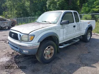 2004 Toyota Tacoma PreRunner with VIN 5TESM92N54Z402807, listed as a IAAI auction lot 42596875 with Not provided miles and . Bid and sale history available at DreamBid. Image 2.