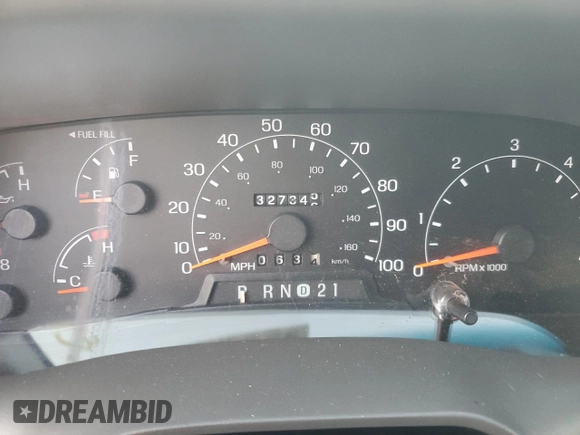 2000 Ford F-350 XL with VIN 1FTSW30S6YEC82315, listed as a Copart auction lot 75479334 with 327,345 mi miles and Salvage Title. Bid and sale history available at DreamBid. Image 9.