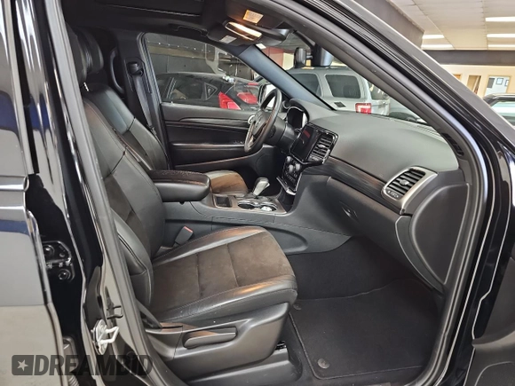 2019 Jeep Grand Cherokee Laredo E with VIN 1C4RJFAG9KC727626, listed as a Copart auction lot 65783685 with 130,602 mi miles and Clean title. Bid and sale history available at DreamBid. Image 5.